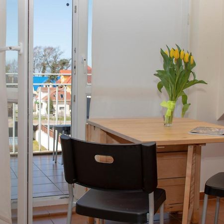 Apartament Z Balkonem I Parkingiem Lejlighed Rewal Eksteriør billede
