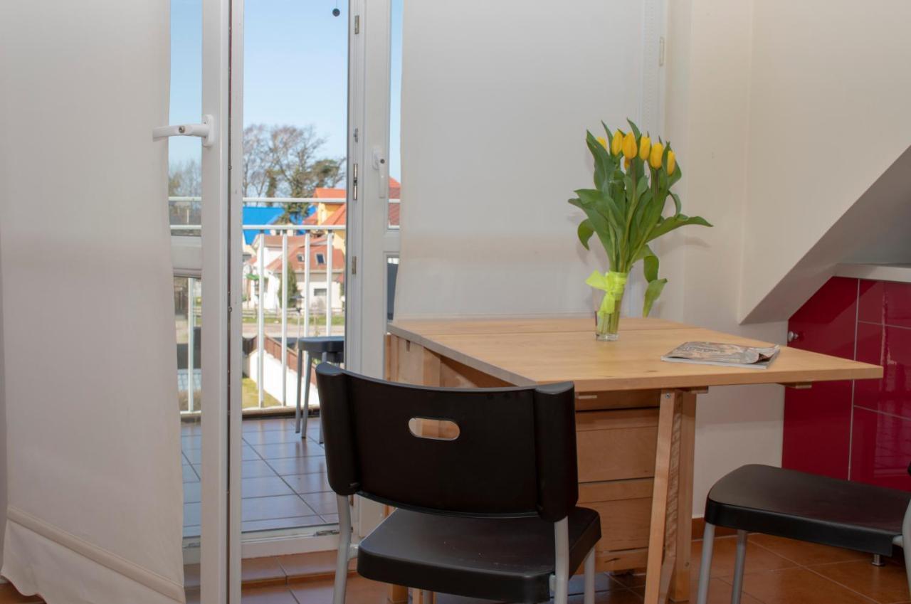 Apartament Z Balkonem I Parkingiem Lejlighed Rewal Eksteriør billede
