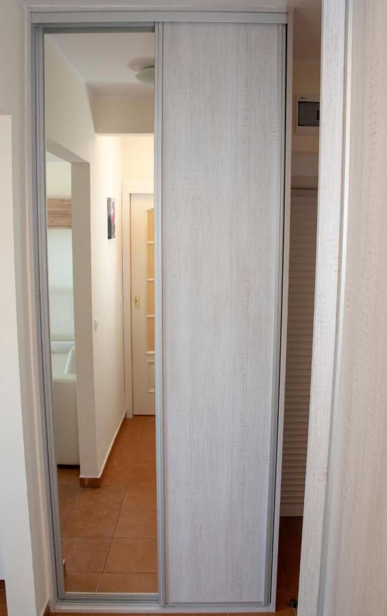 Apartament Z Balkonem I Parkingiem Lejlighed Rewal Eksteriør billede